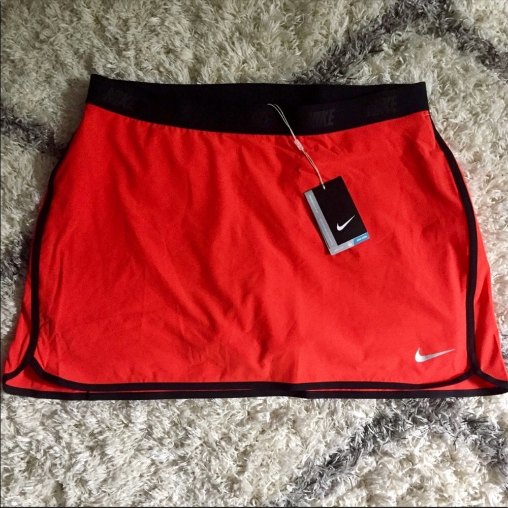 Nike golf skirt/short